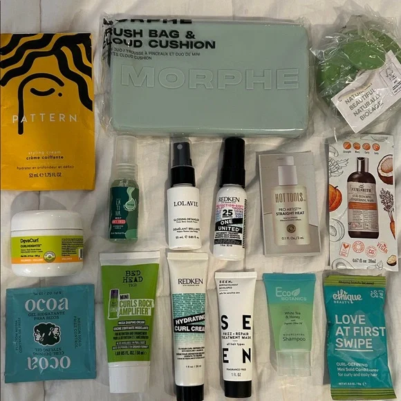 Hair Care Kit & Bag NWT - Picture 1 of 2